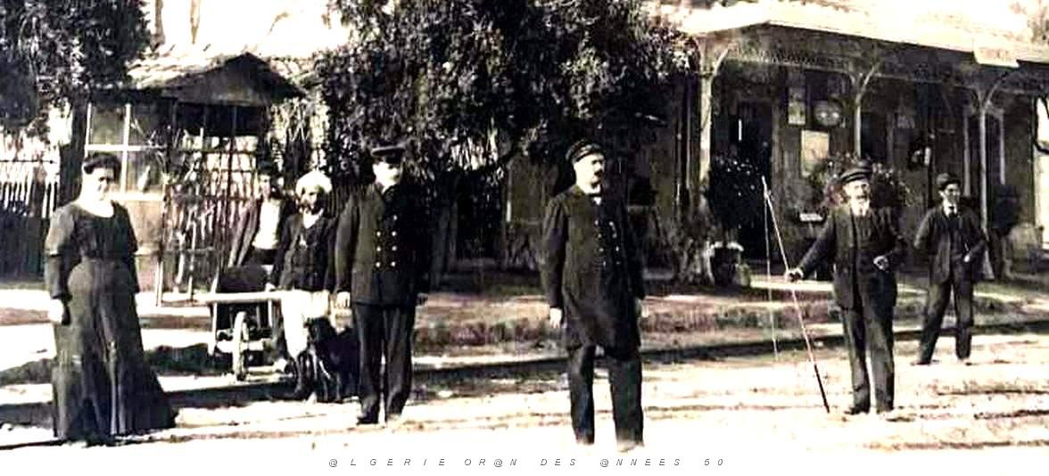 1852- Boukanefis - La Gare2 - Vue interieure.jpg